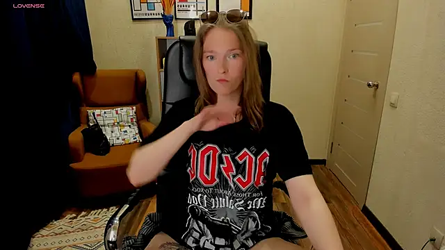  fiona Love online show from May 2026 08:06:03 PM