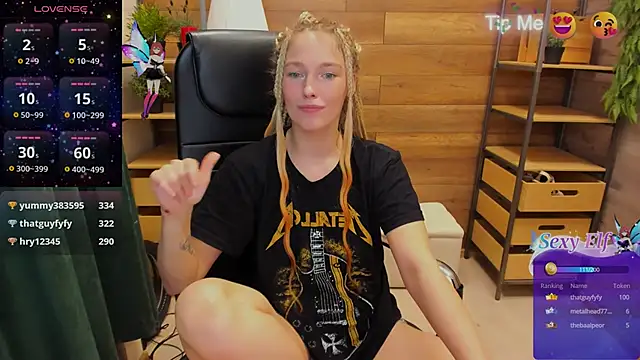 Snapshot of _fiona_Love chatting on January 2025 06:17:02 AM  fiona Love online show from January 2025 06:17:02 AM