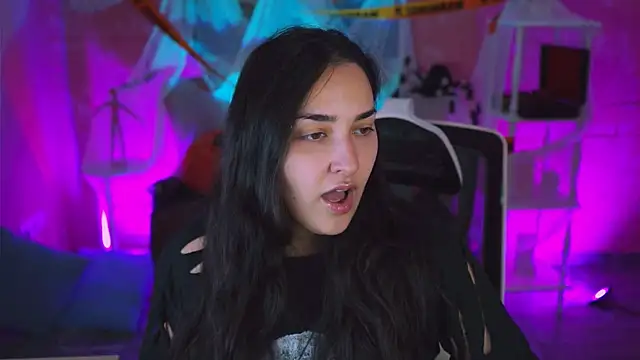 CeceliaJohnson online show from November 2025 08:07:02 AM