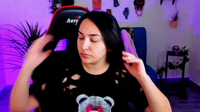 CeceliaJohnson online show from November 2025 08:18:02 AM