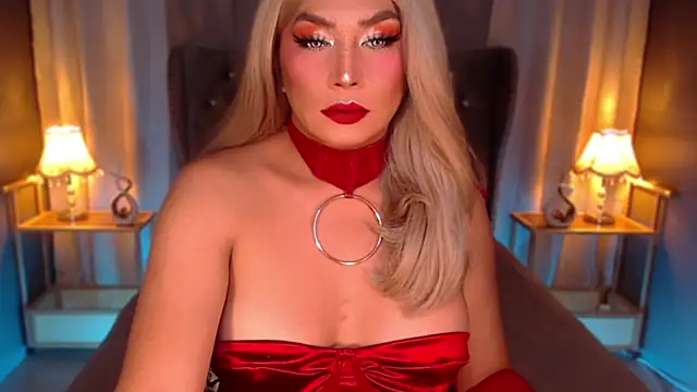 QUEEN GIAMOORE69 online show from March 2026 07:43:02 PM