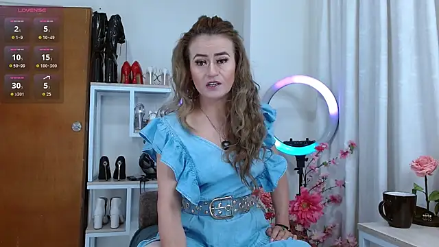 magenta maturr online show from September 2025 12:15:01 PM
