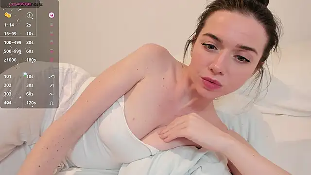 Snapshot of _Snorkmaiden_ chatting on May 2026 01:04:02 PM Snorkmaiden online show from May 2026 01:04:02 PM