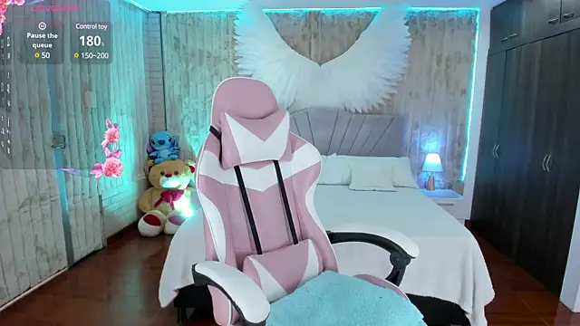 Snapshot of floryn_susana chatting on March 2025 07:37:01 PM floryn susana online show from March 2025 07:37:01 PM