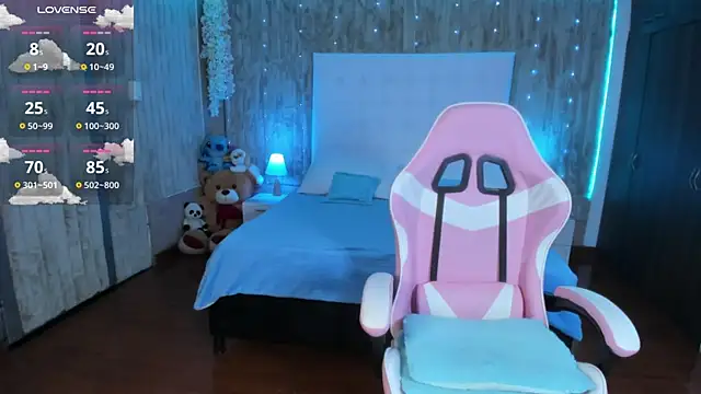 Snapshot of floryn_susana chatting on October 2025 11:17:02 PM floryn susana online show from October 2025 11:17:02 PM