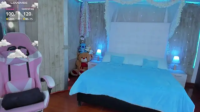 floryn susana online show from June 2026 09:42:01 PM