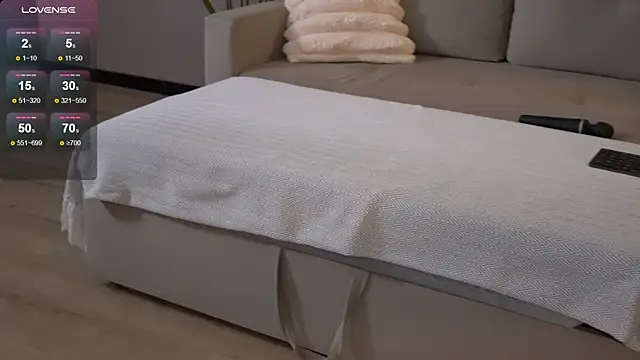 MissJuliya online show from January 2026 11:38:01 AM