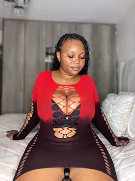 Hyra Ari online show from November 2025 07:14:02 PM