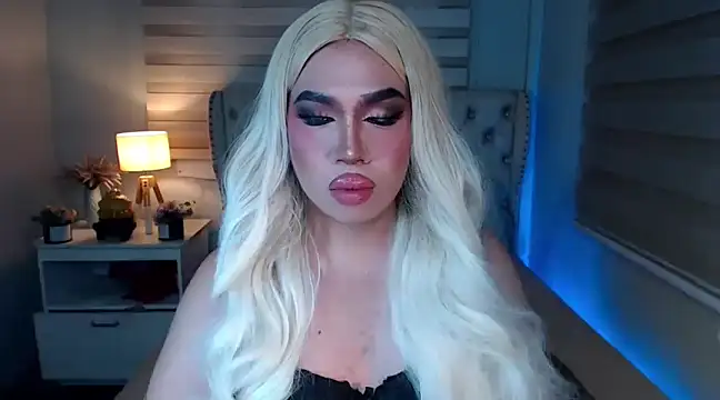 RebecaNextToYou online show from February 2025 05:37:01 PM