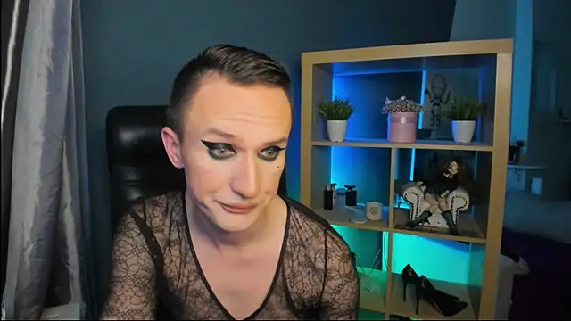 Snapshot of Cristal_Connors chatting on December 2024 08:12:01 AM Cristal Connors online show from December 2024 08:12:01 AM