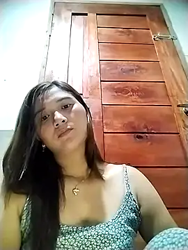 MS Isabella Snow92 online show from September 2025 09:48:02 PM