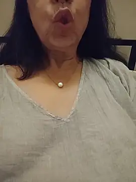 Susannemilf online show from March 2026 03:39:02 AM