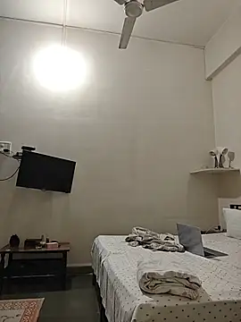 Susannemilf online show from March 2026 03:24:02 PM