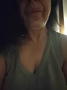 Susannemilf online show from February 2026 01:48:01 AM