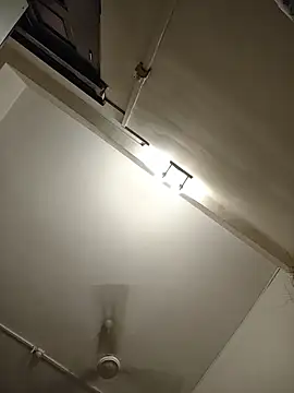 Susannemilf online show from March 2026 05:13:01 PM