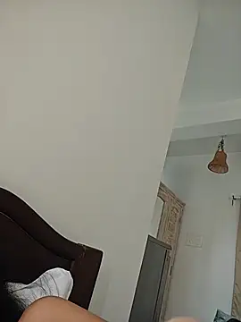 Susannemilf online show from March 2026 04:13:01 AM