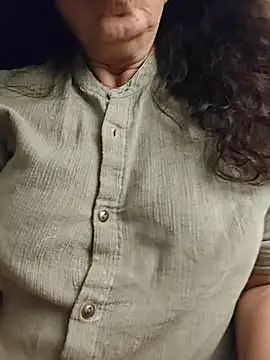 Susannemilf online show from December 2025 04:50:02 AM