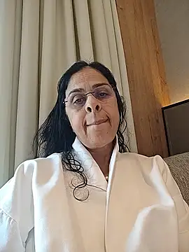 Susannemilf online show from January 2026 11:50:01 AM