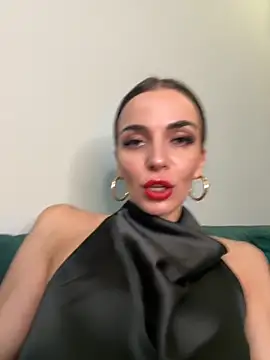 Snapshot of Bad_Giorgia chatting on September 2025 09:26:01 PM Bad Giorgia online show from September 2025 09:26:01 PM