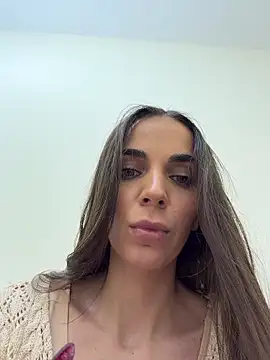 Snapshot of Bad_Giorgia chatting on December 2025 09:04:02 AM Bad Giorgia online show from December 2025 09:04:02 AM