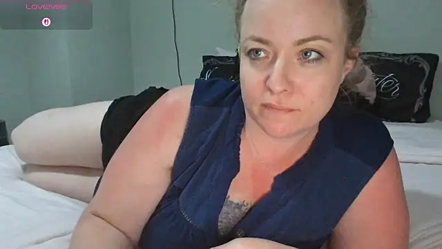 julimonroe online show from March 2026 03:08:02 AM