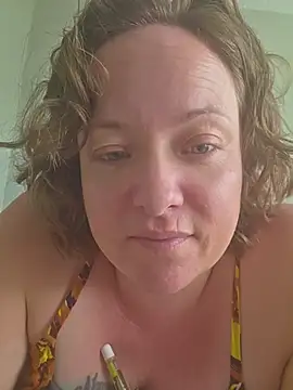 julimonroe online show from July 2026 04:42:02 PM