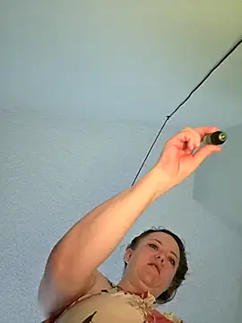 Snapshot of julimonroe chatting on February 2026 11:55:02 AM julimonroe online show from February 2026 11:55:02 AM