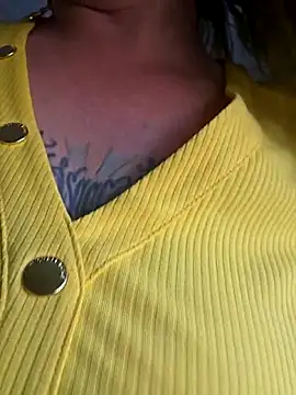 julimonroe online show from April 2026 12:17:01 AM