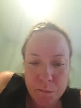 julimonroe online show from June 2026 01:56:01 AM