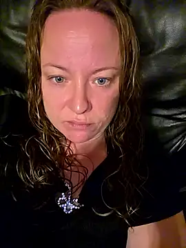 julimonroe online show from October 2025 11:44:01 AM