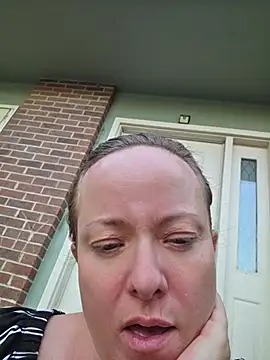 julimonroe online show from July 2026 01:57:02 AM