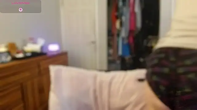 julimonroe online show from October 2025 03:13:02 PM