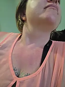 julimonroe online show from June 2026 01:33:02 AM