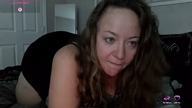 julimonroe online show from November 2025 11:00:01 AM