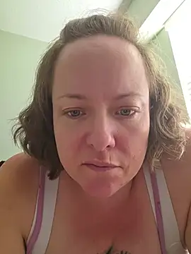 julimonroe online show from June 2026 03:29:01 PM