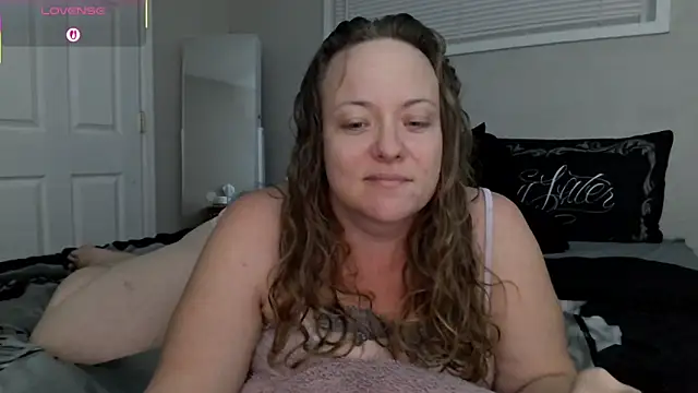 julimonroe online show from November 2025 03:10:02 AM