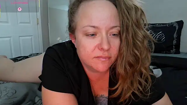 julimonroe online show from November 2025 11:08:01 PM