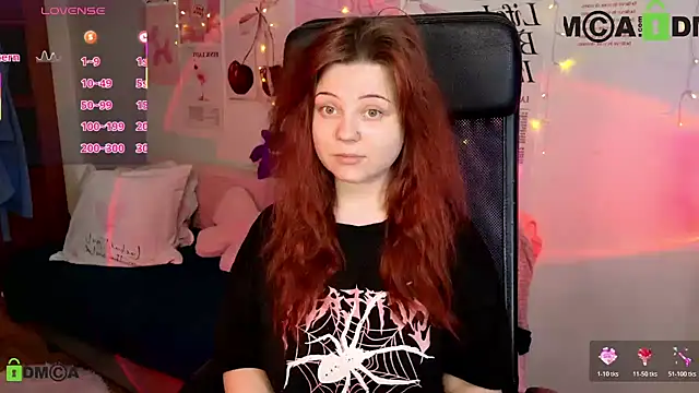 Snapshot of StellaMilla chatting on April 2026 01:48:01 AM StellaMilla online show from April 2026 01:48:01 AM