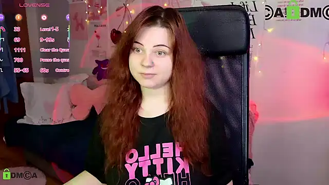 Snapshot of StellaMilla chatting on April 2026 01:36:01 AM StellaMilla online show from April 2026 01:36:01 AM
