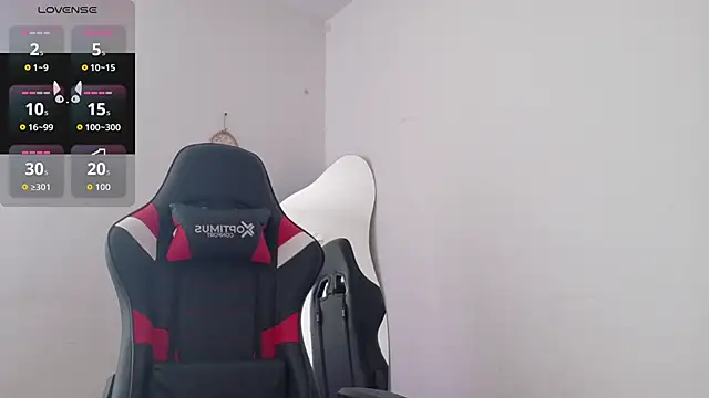 Lia Tinez online show from November 2025 08:02:01 PM