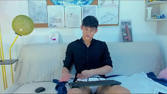 logan thomas online show from April 2026 07:59:01 PM