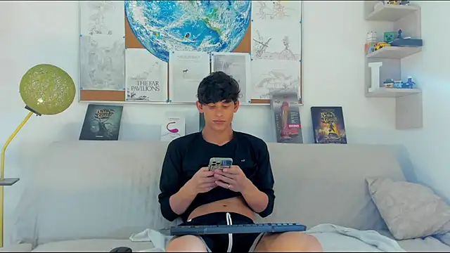 logan thomas online show from March 2026 06:15:01 PM