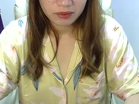    zurIII09  online show from November 2025 12:54:02 AM