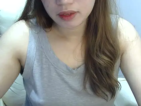    zurIII09  online show from February 2026 08:11:02 AM