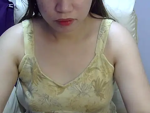    zurIII09  online show from March 2026 07:43:02 AM