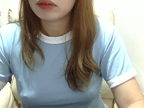    zurIII09  online show from November 2025 12:28:02 PM