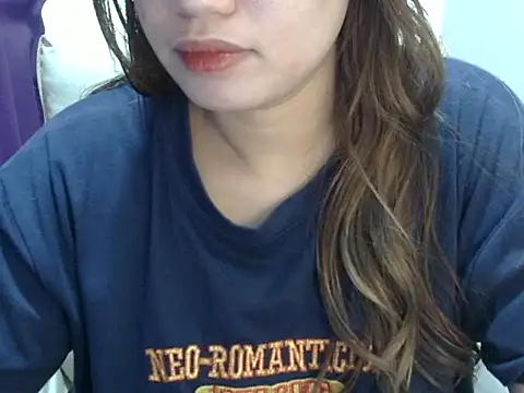    zurIII09  online show from February 2026 10:39:01 AM