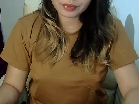    zurIII09  online show from September 2025 10:59:01 AM