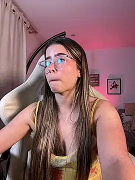 Snapshot of Stormiie777 chatting on March 2026 02:07:02 AM Stormiie777 online show from March 2026 02:07:02 AM