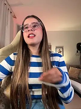 Snapshot of Stormiie777 chatting on February 2026 01:27:01 AM Stormiie777 online show from February 2026 01:27:01 AM